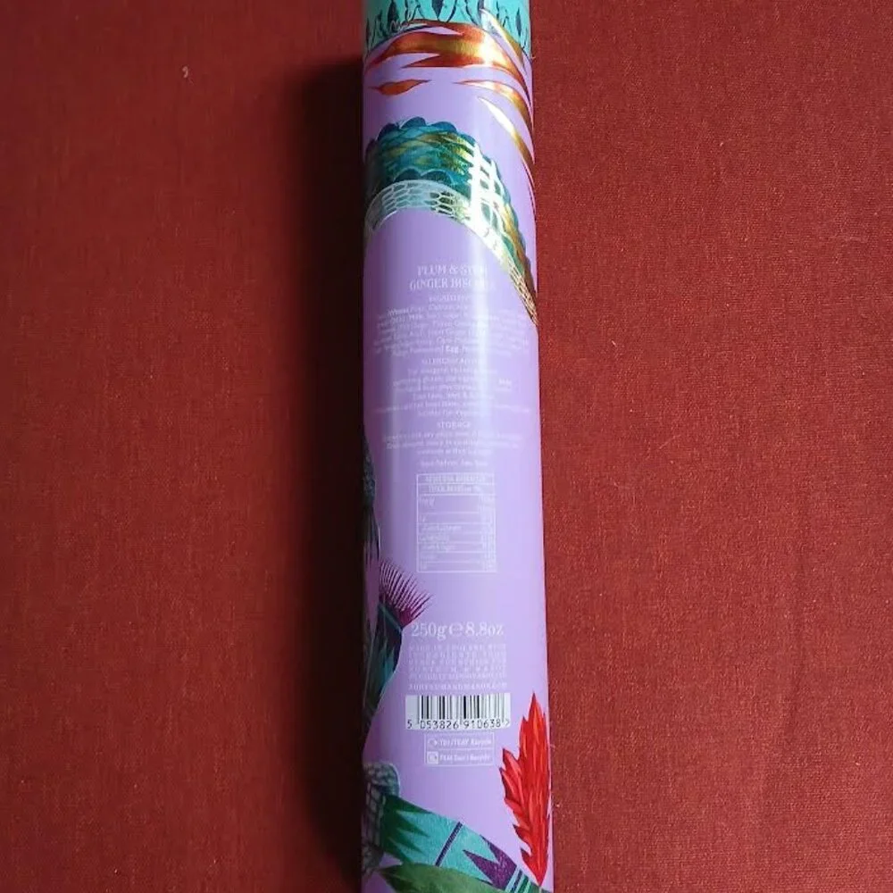 F&M Unopened, Christmas Plum and Stem Ginger Biscuits (cookies) - Picture 6 of 9